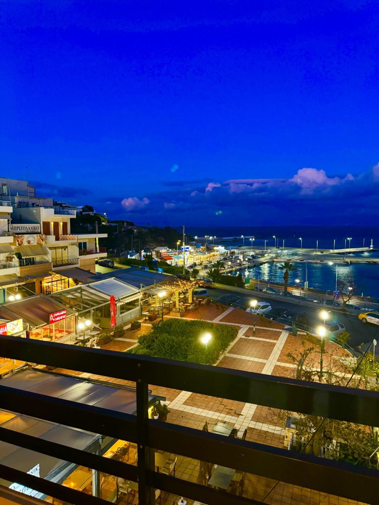 Blue Horizon Gem On The Port Apartman Rafína Kültér fotó